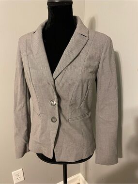 White House Black Market Light Gray Houndstooth Blazer